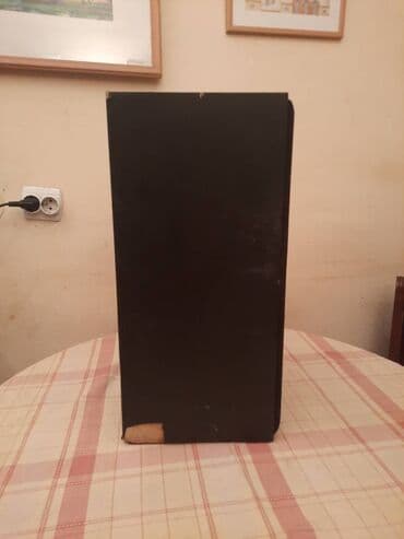 Audio tehnika: Fisher zvucnik Ispravan. Visina oko 50 cm. Sirina oko 32 cm — 20