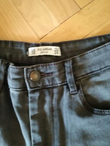lidl pantalone: Pull&Bear sive farmerke, sa elastinom. Dubok model. Dužina 92 — 4