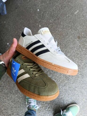 mokasine beograd: Adidas, 44 — 5
