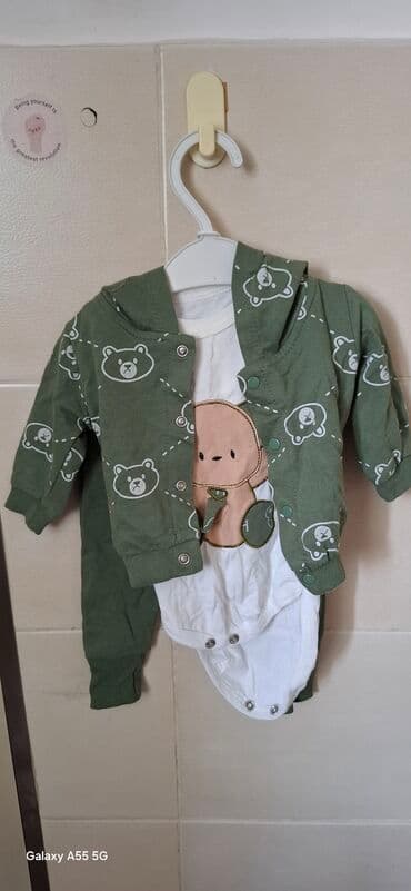 c a srbija deca: Paket: Trenerke, Unisex, uzrast: do 3 meseca — 1