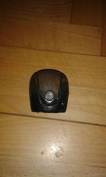 bezicna antena za auto: Kapica za menjac za Alfa Romeo — 1