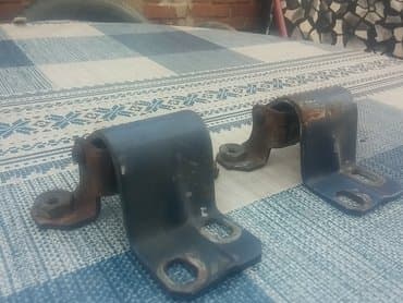 ajkula auto: Sarke prednje haube Lada 21213,21214 Niva. Polovna, očuvana, skinuto — 5