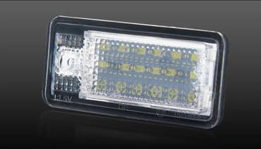 pojasevi za kola u boji: LED Svetlo za tablice - AUDI Led svetlo za tablice - AUDI - set od 2 — 1