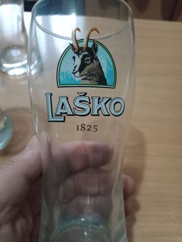 zepter nozevi set cena: Staklena čaša za pivo sa prepoznatljivim logotipom Laško.Novo. Na čaši — 1