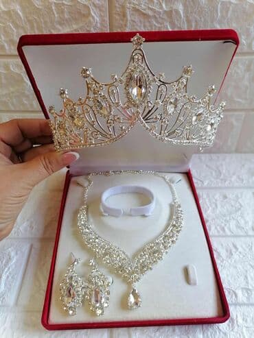 torbe b: Chanel, Set: Kruna, Minđuše, Narukvica, Materijal: Cirkon, Biser — 6
