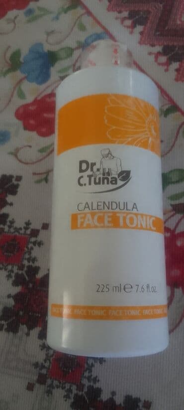 sophie's choice olovka za obrve: Dr. C. Tuna tonik za lice sa nevenom, u beloj boci od 225 ml. Namenjen — 1
