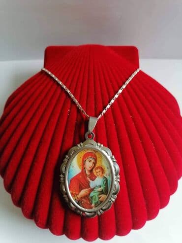 lepeze cena: Ogrlica sa priveskom — 3