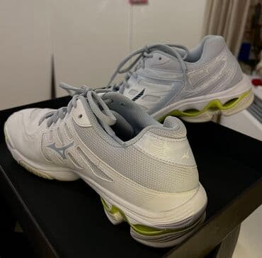 balenciaga patike triple s: Mizuno, 39, bоја - Bela — 8