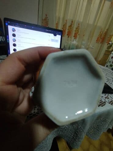inker porcelan: Figure, Used — 2