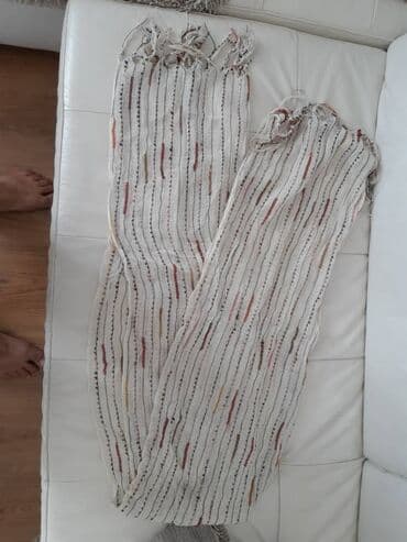 Šalovi: One size, bоја - Bela