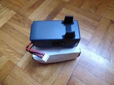 Dronovi: Delovi za dron-Baterija za dron k20-3550din, Syma punjač-500din, Syma — 10