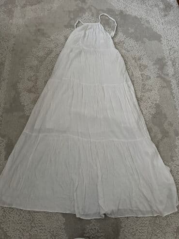 Haljine: PULL&BEAR M (EU 38), XL (EU 42), L (EU 40), bоја - Bela, Oversize, Na bretele — 2