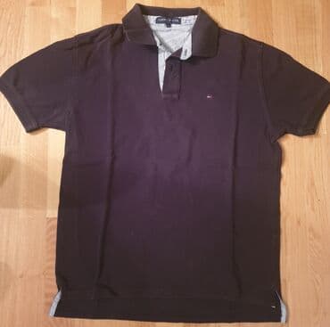 bermude duze muske: TOMMY HILFIGER teget polo majica sa kragnicom. Piše L velicina, evo — 2