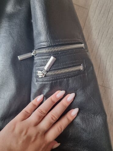 jakne za trudnice h m: Jakna od prave koze bez ikalvih ostecenja, malo nosena m velicina za — 6
