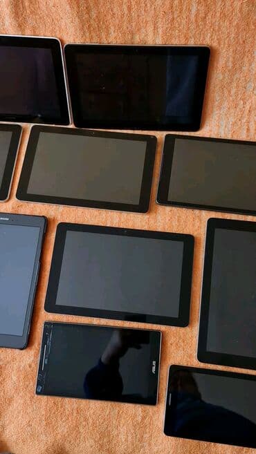 tablet cene: Rasprodaja tableta 1500 dinara komad, kao novi su, idu kao neispitani — 12