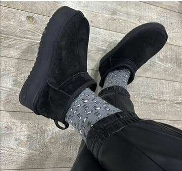 s oliver jakne muške: Ugg mini čizme, bоја - Crna, 38 — 4