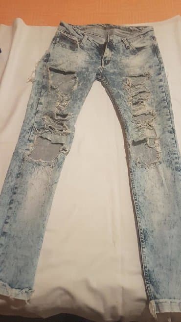 pantalone s: Teksas, Spušteni struk, Drugi kroj — 1
