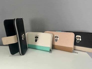 Novčanici: Ženski novčanik, Guess, Materijal: Polyurethane — 8